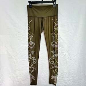 Teeki Seven Crowns Hot Pant High Waisted Yoga Leggings Olive Green Size Small